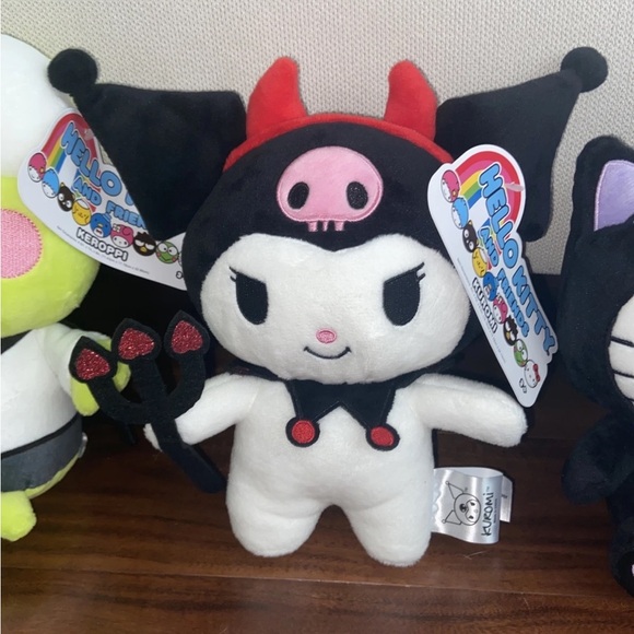 Halloween Hello Kitty & Friends Set of 4 (8 inch) plush My Melody Kuromi Kerropi - Picture 4 of 10
